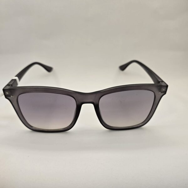 Solar Feminino Cinza Espelhado